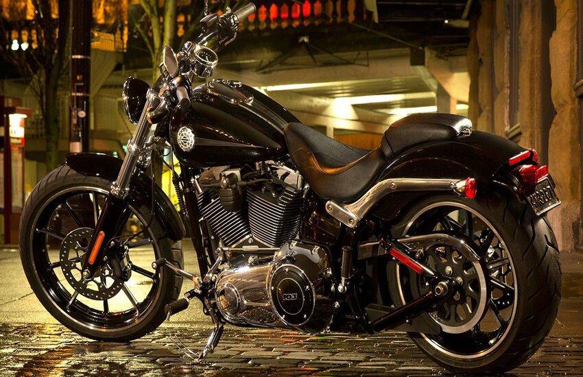 Harley-Davidson In Crisis: CEO Exit, Sales Crash & Tariff Trouble Rock The Brand!