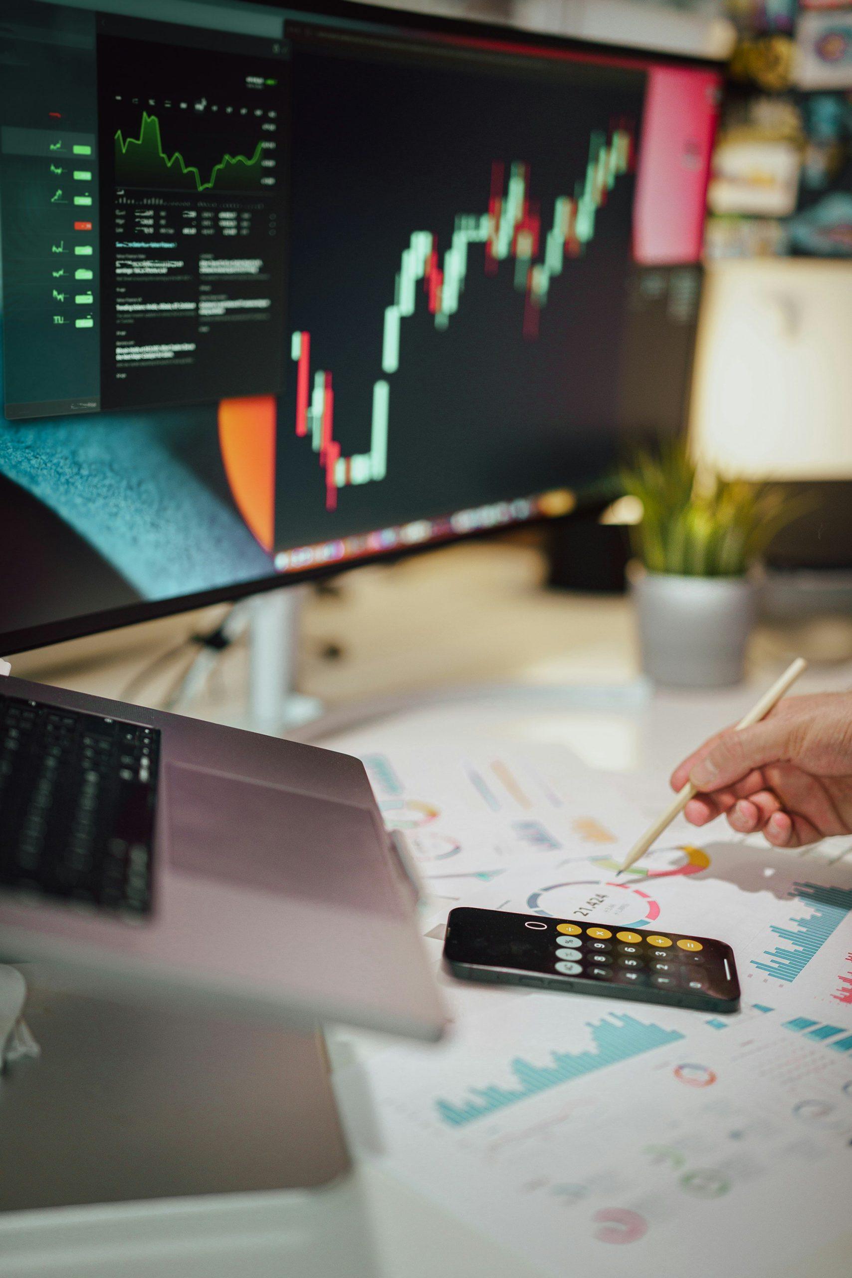 Stock Market Today: Stocks Rise as Oil Prices Surge and Earnings Roll In After Tesla’s Mixed Results
