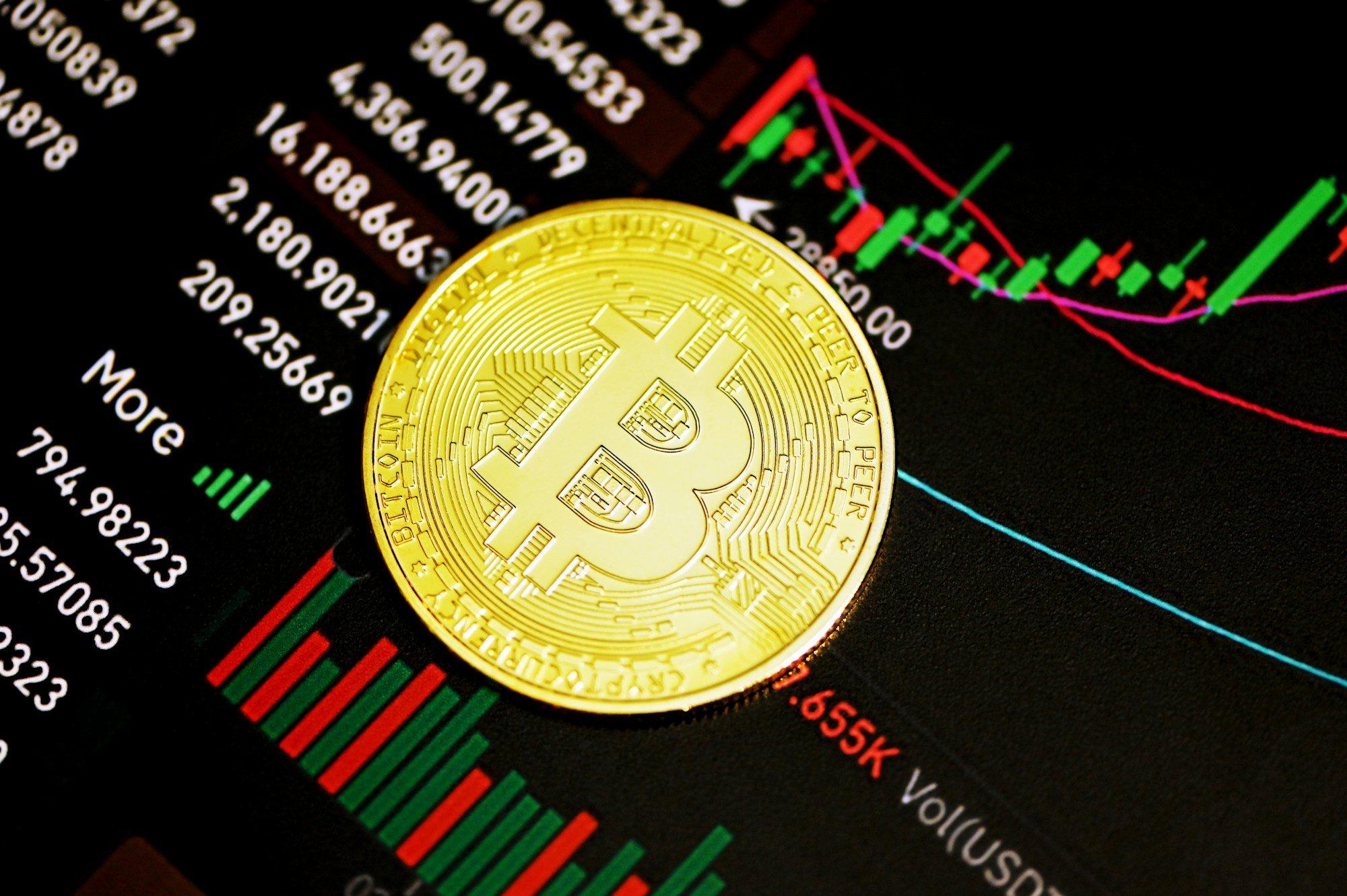 Bitcoin Rebounds Above $91K as Traders Bet on a Year-End Rally